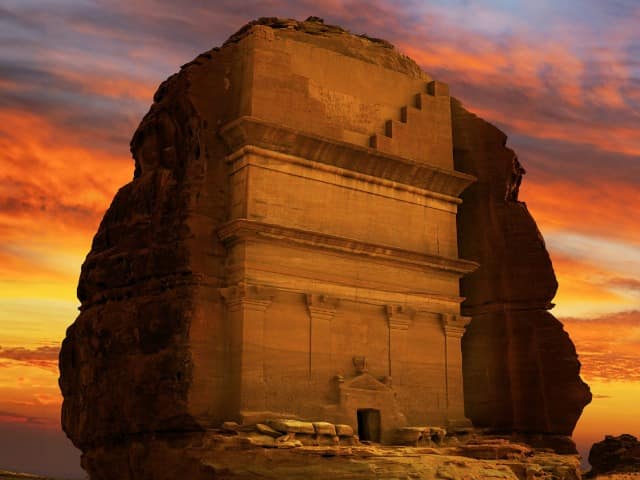 Arabia saudita lihyan tumba rocha